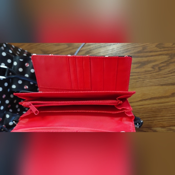 Like New! Disney Parks Black Minnie Mouse Dots Satchel and Wallet Set - Picture 12 of 13